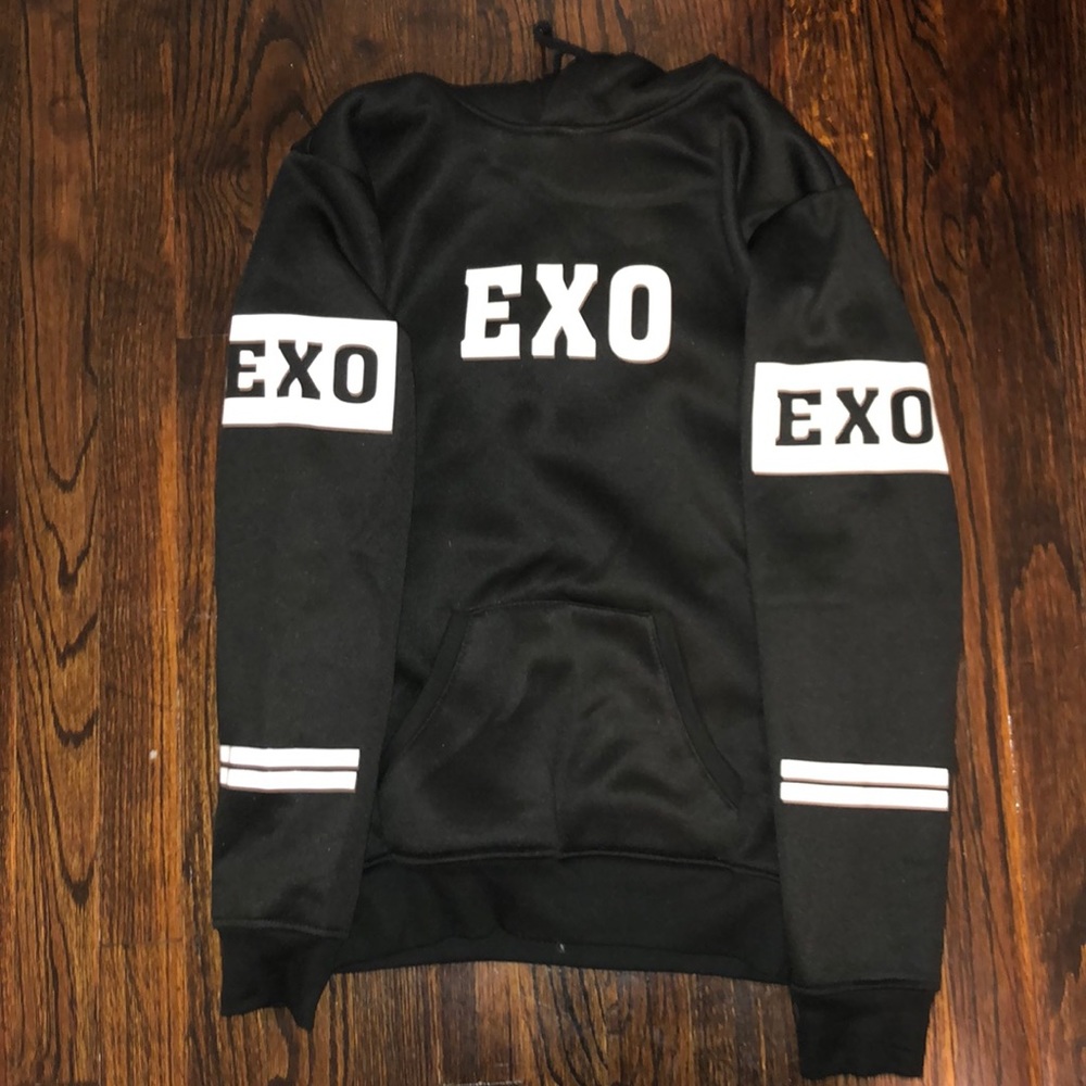 Exo merch